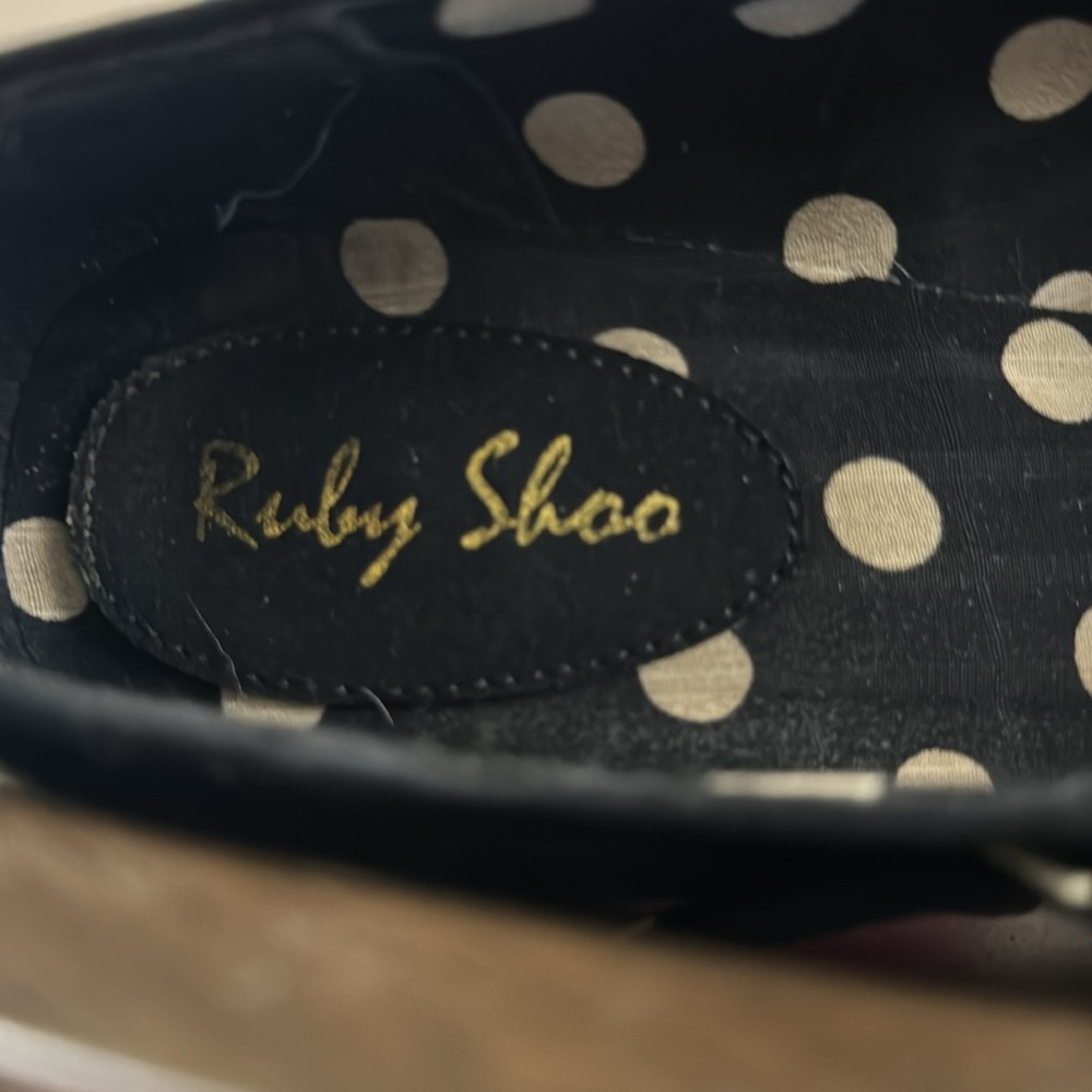 Ruby shoo shoes - Picture 2 of 3